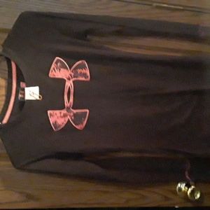 Under armour shirt